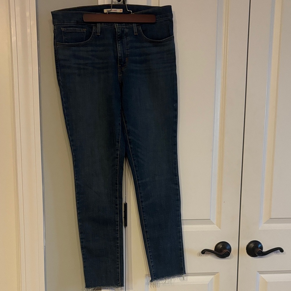 Levi's Dark Blue Skinny Jeans